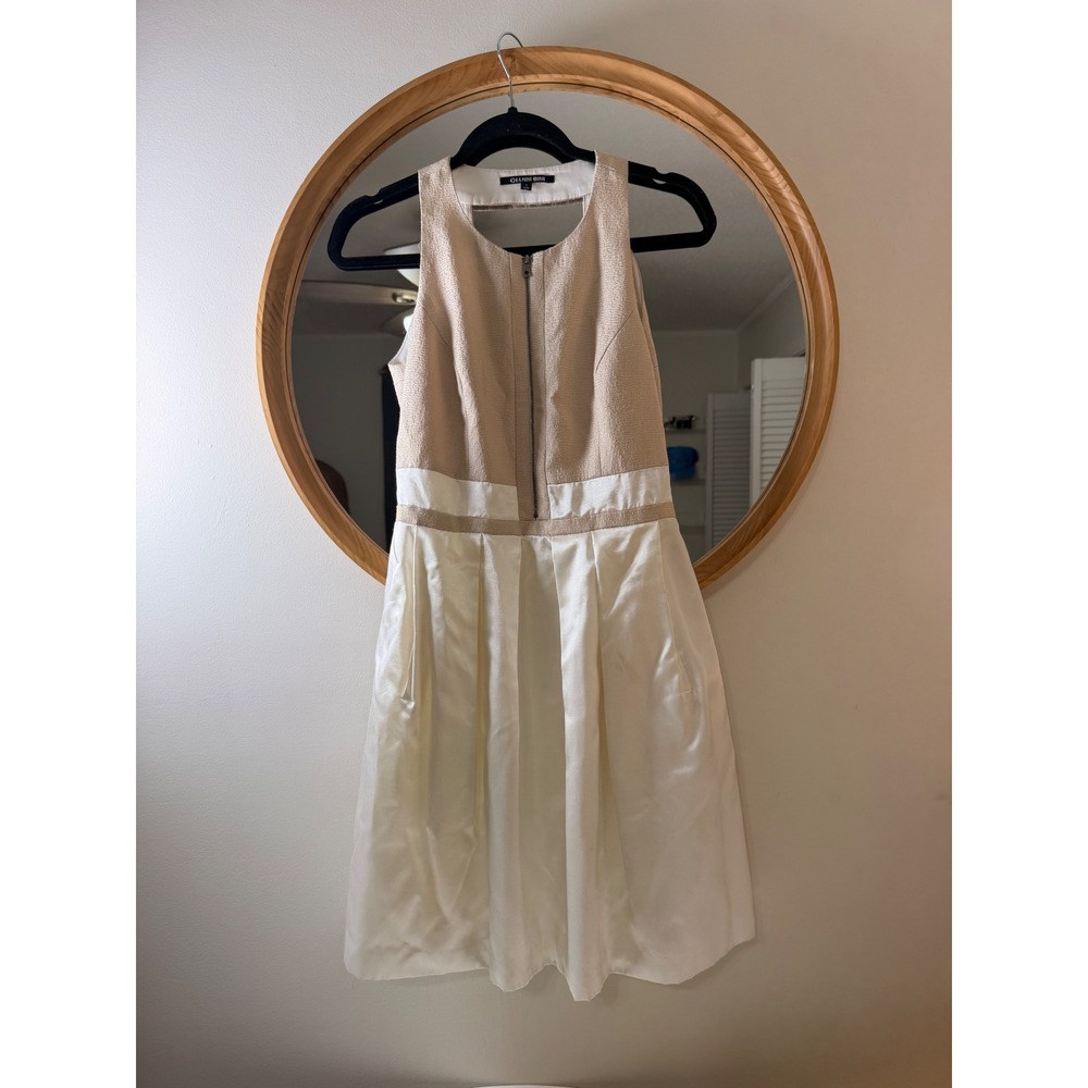 Gianni Bini Dress 4‎ Champagne Cream Excellent Front Zip Open Back Cocktail